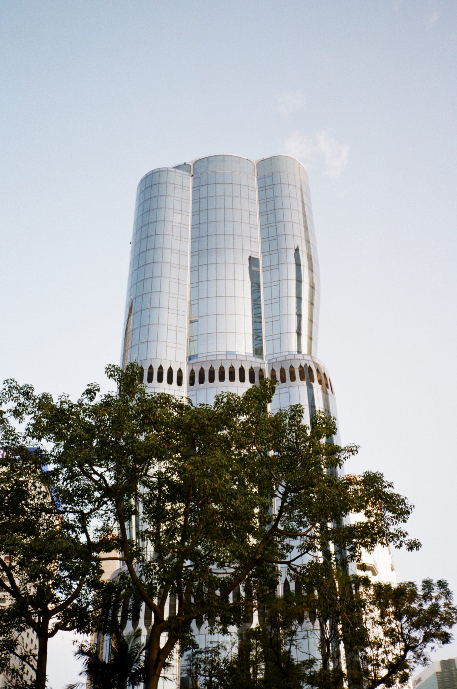 中国香港 · 2024年 · Kodak Gold 200，Lan Wang 摄
